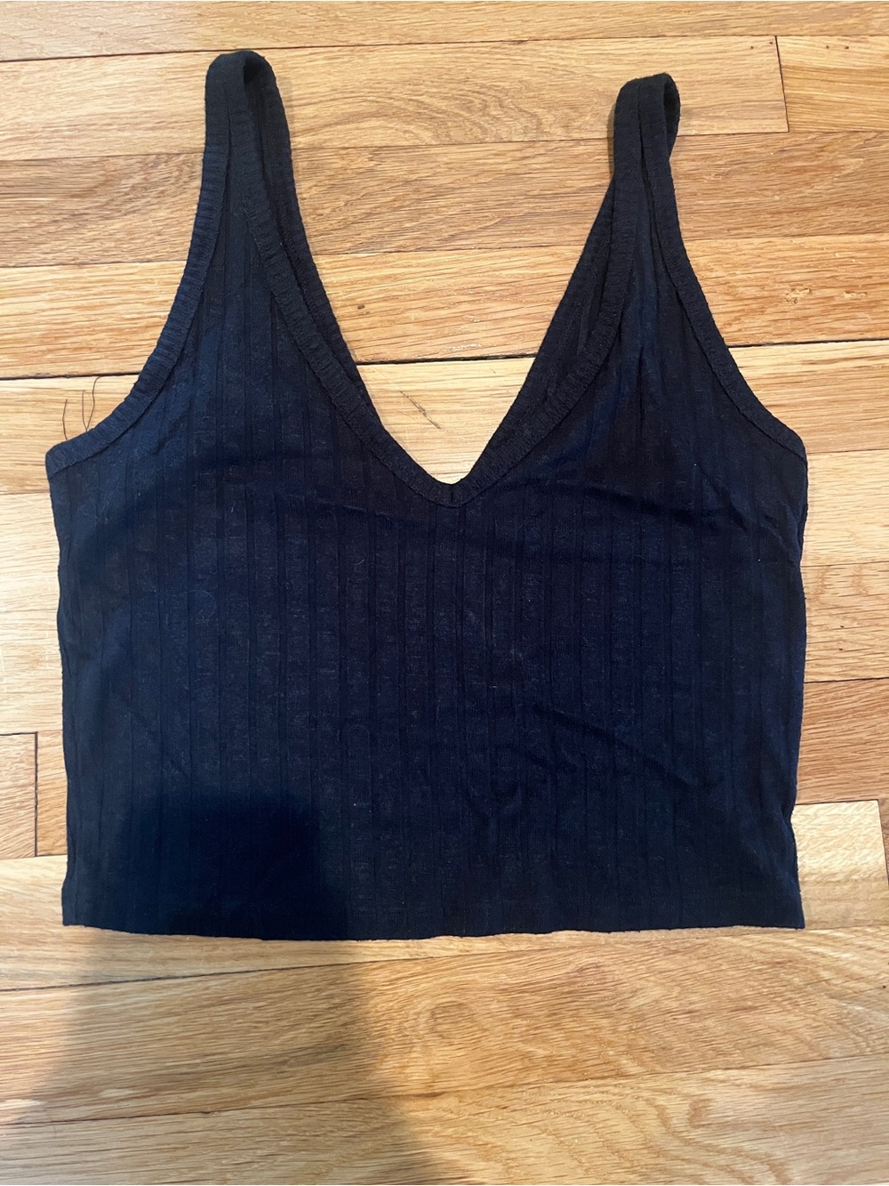 Abercrombie & Fitch Black Ribbed V-Neck Crop Top